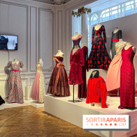 Exposition de la Collection Didier Ludot chez Bonhams Cornette de Saint Cyr - IMG 8748 jpg