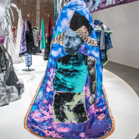 Raphaël Barontini : l'artiste au cœur d'une expo mode au Palais de Tokyo