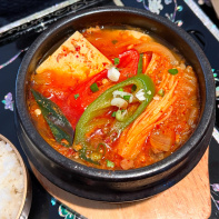 Sam Sun - Ragoût de kimchi et porc épicé