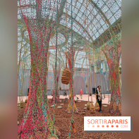 Ernesto Neto tisse une nouvelle installation monumentale gratuite au Grand Palais, nos photos
