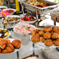 Un dimanche de folie à l’Hippodrome Paris-Vincennes  - iStock 1423437411