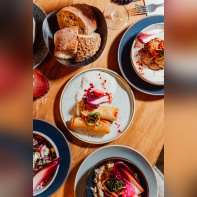 Paillettes Paris : un restaurant festif, une cuisine méditerranéenne  - 65fd54307ef69