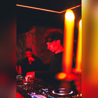 Nocturna au Medusarium De Paris : Une soirée house dans une boîte insolite de Paris - A7300011 Enhanced NR