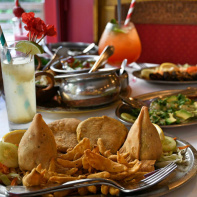 Nirvana Inde : un restaurant indien à la sortie de la station de métro liège - Fotor