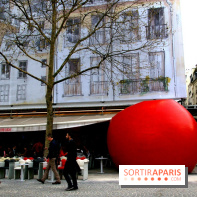 Le RedBall Project de Kurt Perschke débarque à Paris