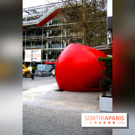Le RedBall Project de Kurt Perschke débarque à Paris