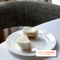 Bûche de Noël Fleur de Vanille du Shangri-La Paris 2025 par Timothy Lan, une création haute couture