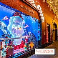Vitrines et sapin de Noël des Galeries Lafayettes avec Clara Luciani - photos