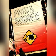 Montage des chars Techno Parade 2010