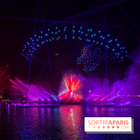 Disneyland Paris : Disney Cascade of Lights, le spectacle nocturne sur Adventure Bay