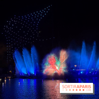 Disneyland Paris : Disney Cascade of Lights, le spectacle nocturne sur Adventure Bay