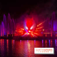 Disneyland Paris : Disney Cascade of Lights, le spectacle nocturne sur Adventure Bay