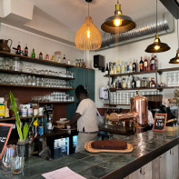 Maison Faitout, le bar-restaurant convivial dans le 10e