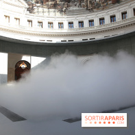 Fujiko Nakaya : nos photos de sa sculpture de brouillard à voir à la Bourse de Commerce