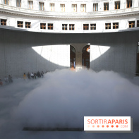 Fujiko Nakaya : nos photos de sa sculpture de brouillard à voir à la Bourse de Commerce