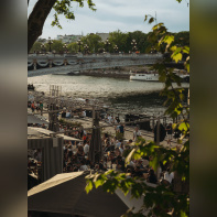 Le Flow au Pont Alexandre III : rooftop, street food et club sur la Seine - FLOW 01 05 25 @alex crk 48 (1)