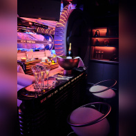 REVO PartyBox à Bastille : karaoké immersif et salons privatifs à Paris - f5fd9dbcfb74a75526b5dc6ec357cce3