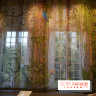 Aux frontières de l'imaginaire : Jardin suspendu dans une salle vitrée