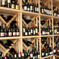 Epicerie Saint-Sabin, Cave à Vin