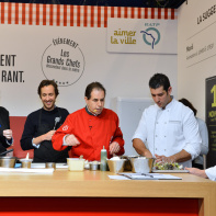 Les grands chefs descendent dans le métro