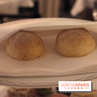 Tea time du Peninsula