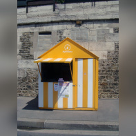 Point information à Paris plage, sur les bords de Seine