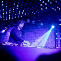 Justice en DJ Set au Faust pour Virgin Radio