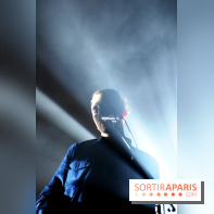 Vök en concert au Point Ephémère à Paris