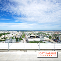Réouverture du toit de la Grande Arche de La Défense