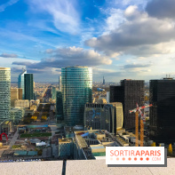 Réouverture du toit de la Grande Arche de La Défense