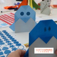 700 animaux en origami envahissent Beaugrenelle !