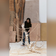 Les Cimes de l’Asphalte : l’exposition de Duy Anh Nhan Duc à l’Espace Richaud, à Versailles