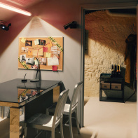 Merci Internet : l'expérience gaming et immersive inspirée des défis web dans le 9e arrondissement