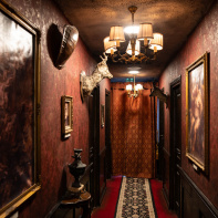 La Crypte : l'escape game qui fait tourner les tables au Donjon de Paris