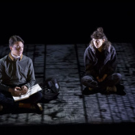 Rose : la pièce d'Isabelle Hubert sur l'adolescence et la reconstruction au Théâtre Paris-Villette