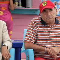 Décès de Claude Brasseur : des obsèques en toute intimité à Paris ce mardi