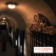 Un monde de plis à la chapelle Expiatoire