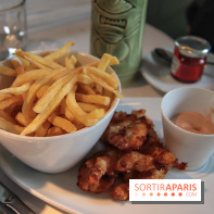 Le River Café, la péniche terrasse-restaurant se renouvelle