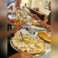Ouverture de Gianni: la nouvelle pizzeria du 18ème où l'on chante!