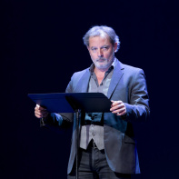 Christophe Alévêque revient bien sûr au Théâtre du Rond-Point