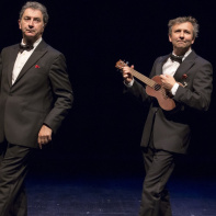 Raymond Devos revisité par François Morel au Rond-Point : J'ai des doutes