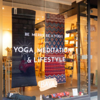 Baya : le pop-up store de Noël dédié au yoga