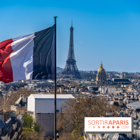 visuel Paris visuel  -  France - Tour Eiffel - drapeau