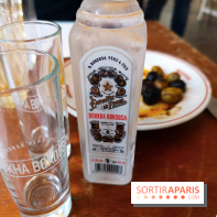 Mabrouk - La fameuse boukha Bokobza, l'amie des olives !