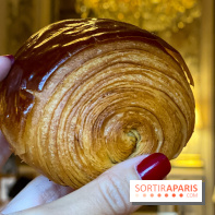 Le petit-déjeuner du Meurice Paris avec les viennoiseries de Cédric Grolet - pain au chocolat