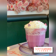 Elan café, le célèbre salon de thé rose aux Galeries Lafayette