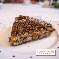 Photos : Bûche de Noël du Plaza Athénée 2021 et galette des rois 2022