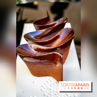 La Bûche de Noël 2021 et galette des rois 2022 de Michael Bartocetti au George V