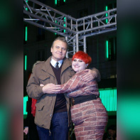 Le BHV illuminé par Beth Ditto et Jean-Charles de Castelbajac - Noël 2009