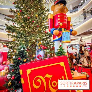 Noël Paris visuels - cadeau - sapin - Créteil soleil